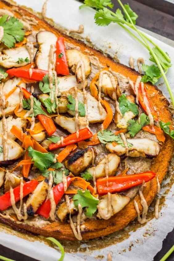 2. Pan plano tailandés con pollo y camote