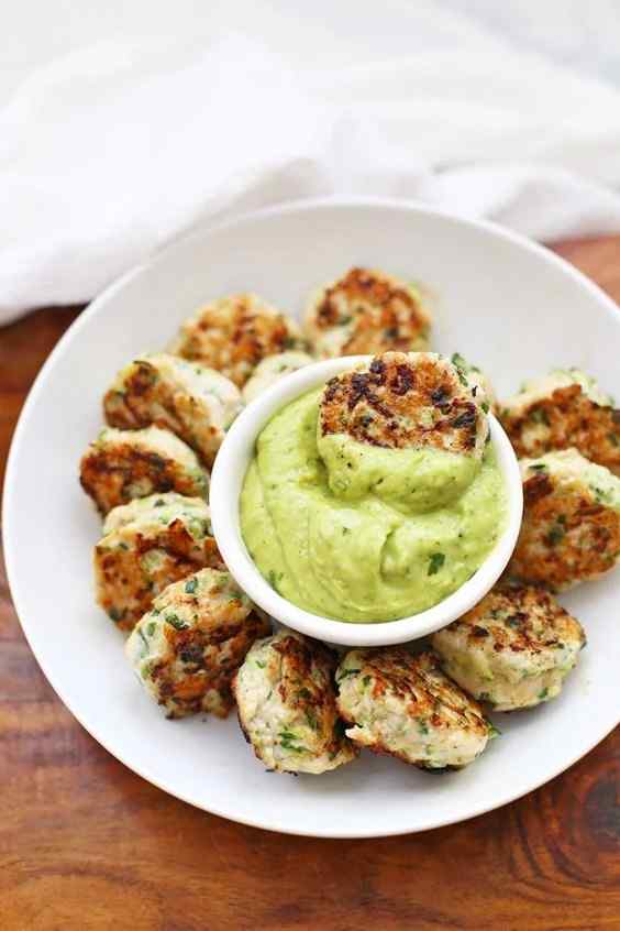 3. Poppers de pollo y calabacín